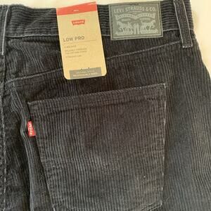Levi's Corduroy Pants Men's Size 33 x 30 Black Low Pro Mid Rise Straight Leg